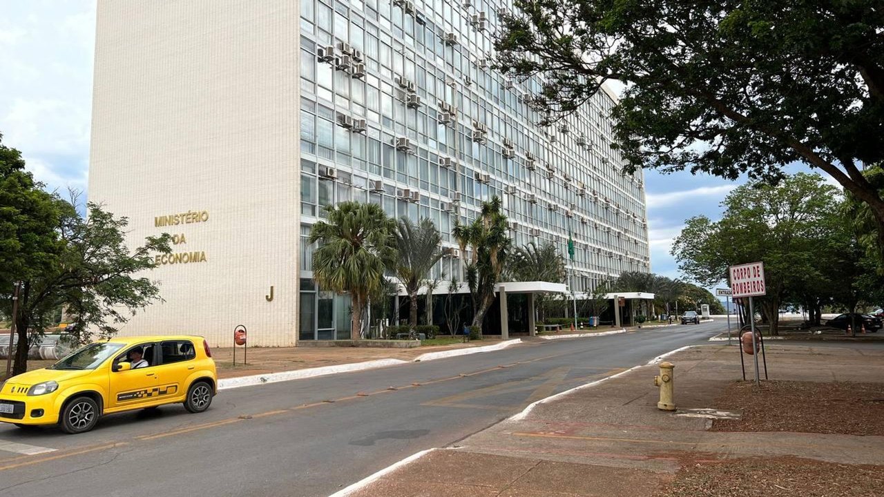 Brasil deve alcançar patamar de 8ª maior economia do mundo em 2027, diz FMI