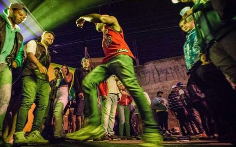 Projeto de lei de criminalização do funk repete história do samba, da capoeira e do rap