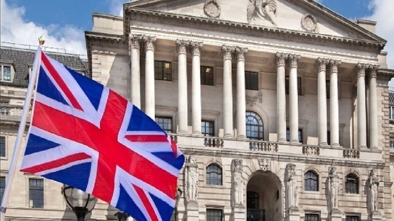 BoE mantém juros e tamanho do QE e aponta menor impacto da covid sobre a economia