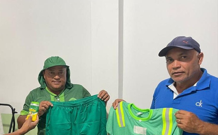 Prefeitura de Branquinha entrega novos fardamentos para motoristas e servidores da limpeza pública