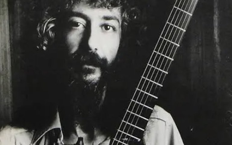 Morre André Geraissati, referência da música instrumental brasileira, aos 74 anos