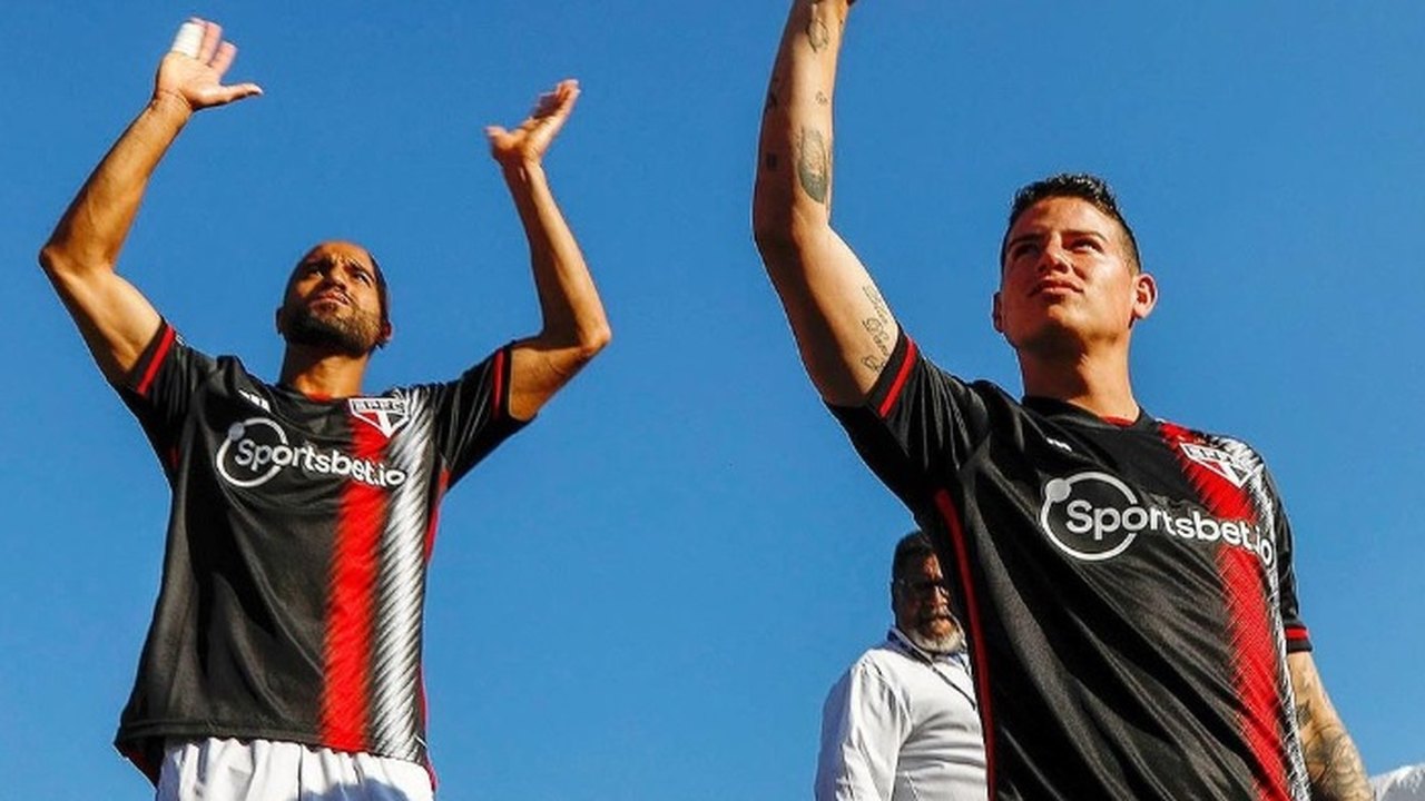 São Paulo atualiza lista e inscreve Lucas Moura e James Rodríguez na Sul-Americana