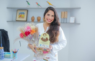 Secretária da Primeira Infância recebe Prêmio Selma Brito