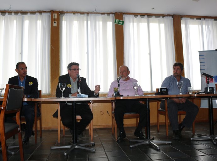 Memória diz na Fiea que prioriza educação, segurança e saúde