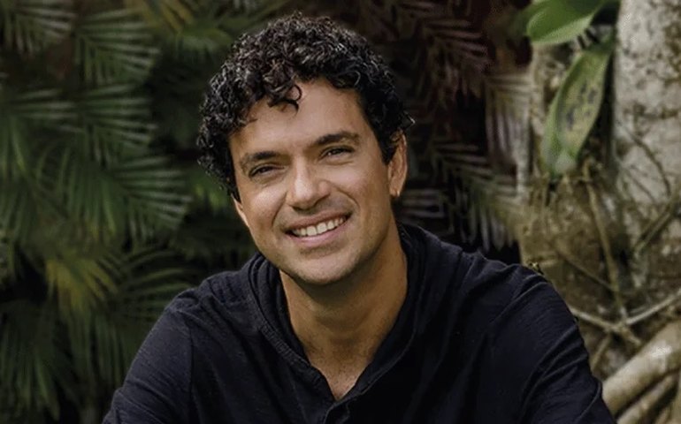 Jorge Vercillo chega a Maceió no dia 18 de maio com show comemorativo