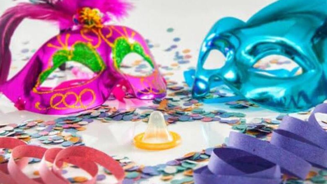 Camisinha garante sexo seguro no Carnaval