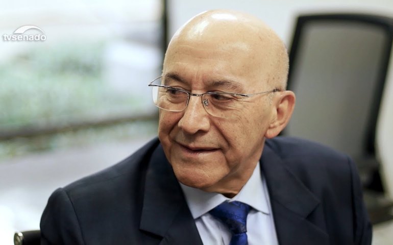 Projeto cria incentivo aos estudantes de baixa renda da educação básica