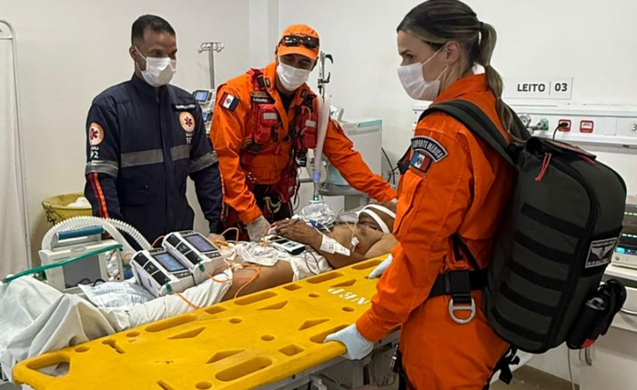 Samu realizou resgate aéreo do paciente até o Hospital Geral do Estado, em Maceió Samu realizou resgate aéreo do paciente até o Hospital Geral do Estado, em Maceió