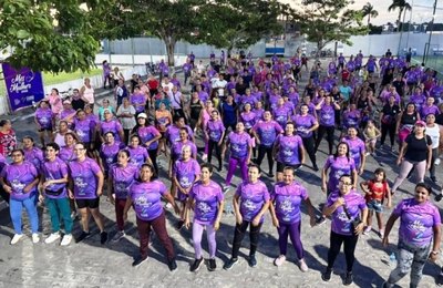Mês da Mulher: Prefeitura de Campo Alegre promoveu grande Aulão de Zumba com a participação de centenas de mulheres
