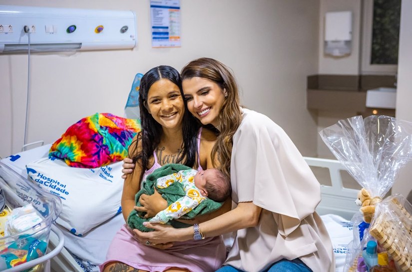 Marina JHC ultrapassa 1 milhão de visualizações com vídeo de acolhimento a mães no Hospital da Cidade