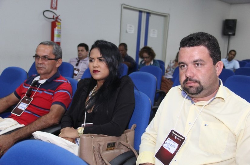 Limoeiro busca capacitação para elaborar o Plano Municipal de Saneamento Básico