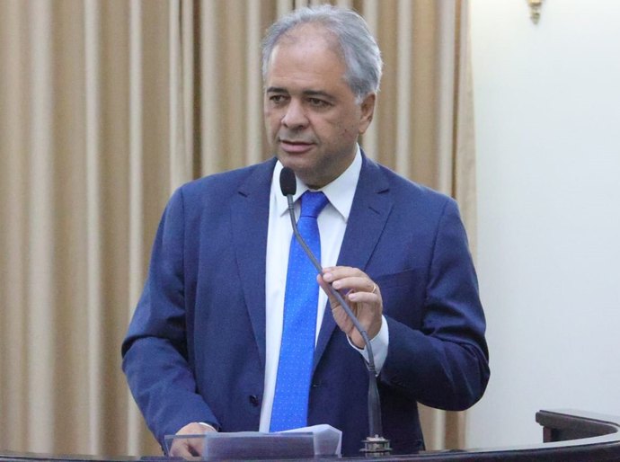 Deputado Silvio Camelo destaca legado de Dom Manoel em Alagoas
