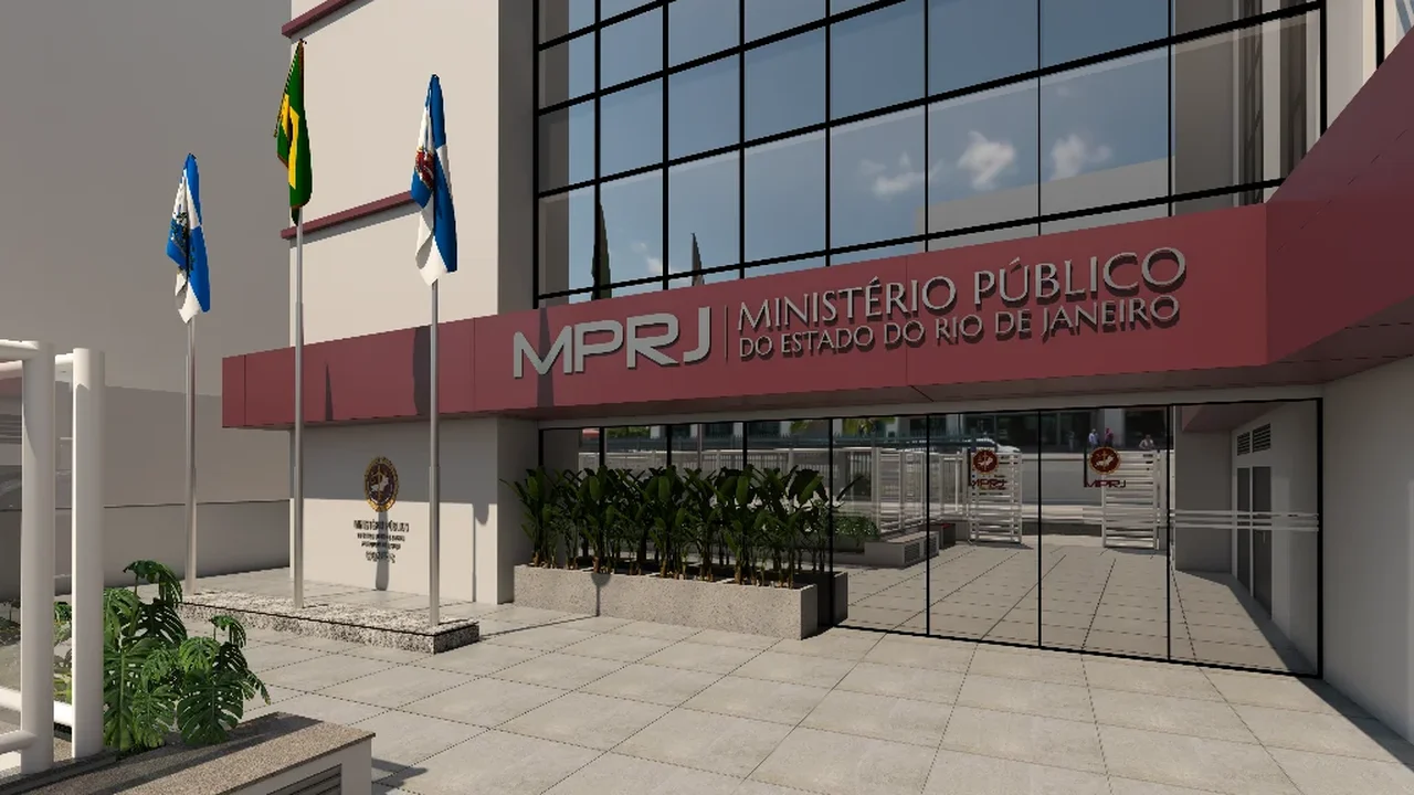Ministério Público do Rio defende falência da Refit