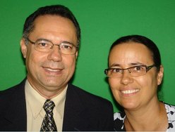 Pr. Ivaldo e missionária Fátima