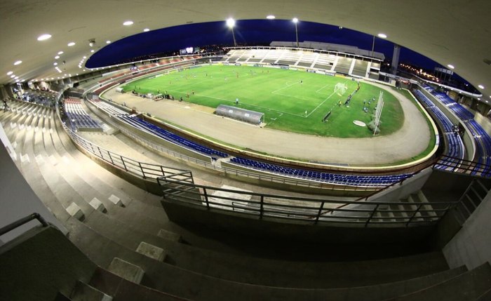 O Estádio Rei Pelé, no bairro do Trapiche da Barra, em Maceió