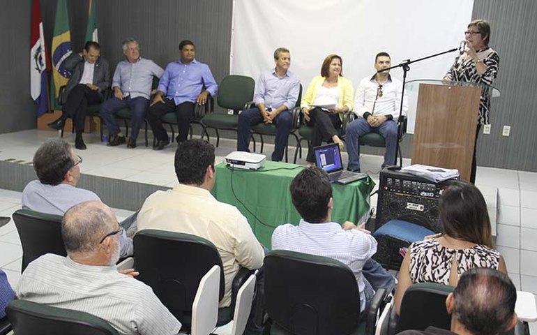 &#8216;Quem investe em Arapiraca, acredita no desenvolvimento em AL&#8217;