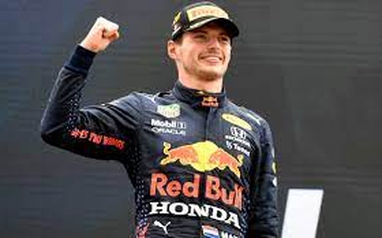 Red Bull absolve Horner em investigação interna e mantém chefe de equipe no cargo