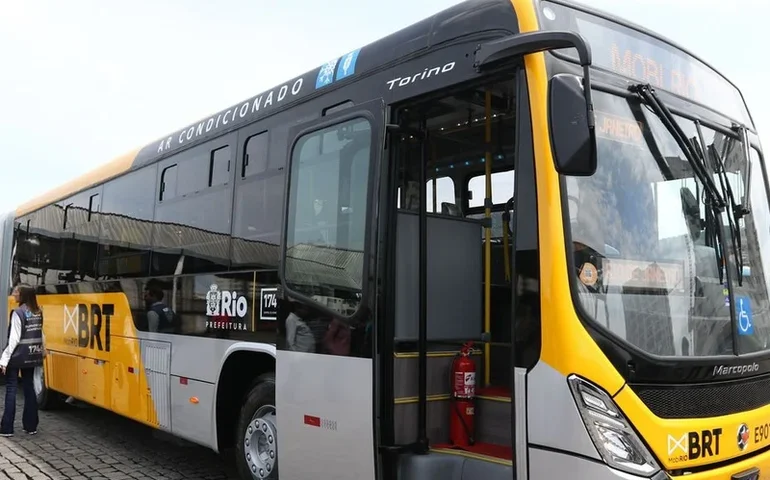 Gratuidade em ônibus interestaduais para idosos de baixa renda vai à Câmara