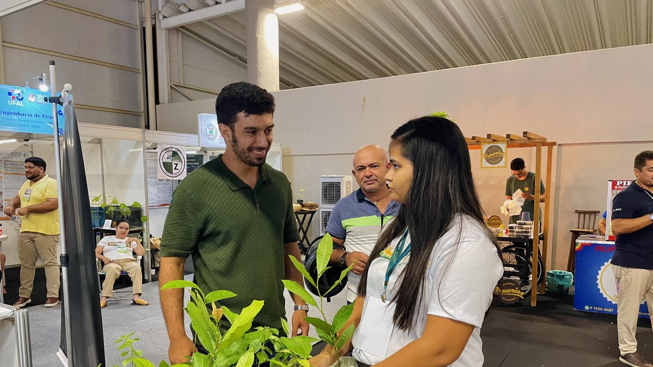 Uneal participa da Arapiraca Agro Show com Polo Agroalimentar e Zootecnia