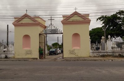 Dia de Finados: ambulantes podem pedir licença para venda até quinta