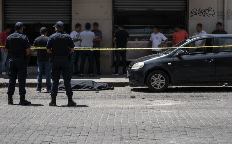 Imagens mostram assassinato de Pineida, ex-Fluminense, no Equador