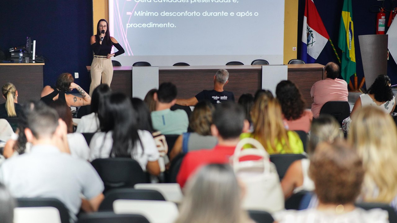 Sesau promove capacitação para odontólogos da Atenção Primária