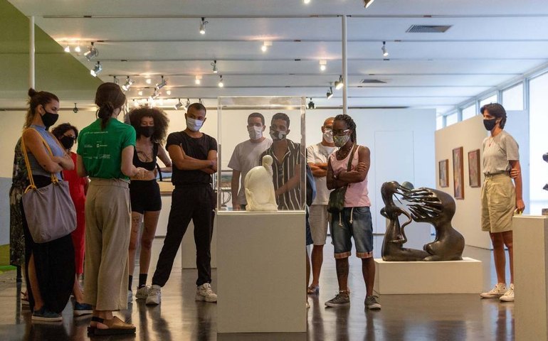 Pesquisa mostra que 66% dos brasileiros querem voltar às atividades culturais