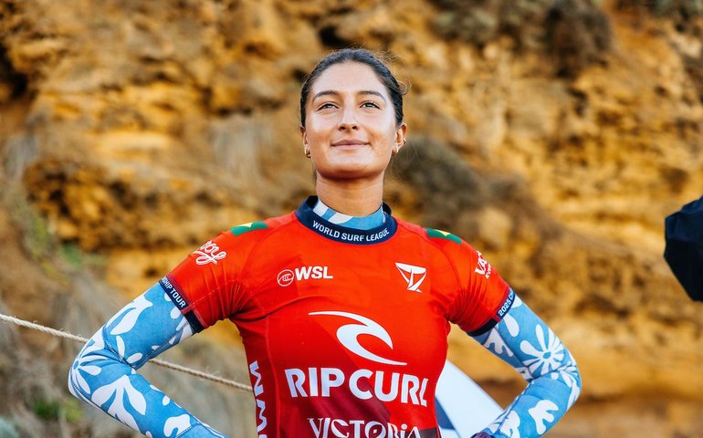 Luana Silva é vice-campeã da etapa de Bells Beach