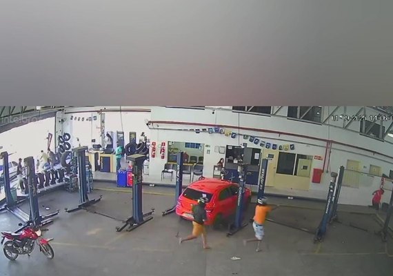 Polícia rastreia moto alugada e identifica suspeitos de execução em oficina