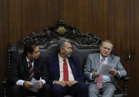 Presidente do Senado garante apoio à PEC dos agentes de trânsito