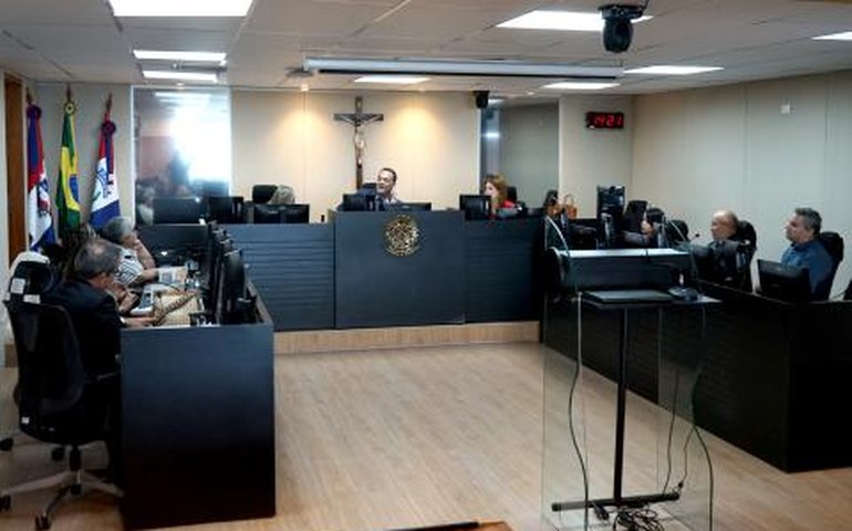 Hospital Regional de Arapiraca, Sineal e Sateal firmam acordo no TRT-19 e põem fim a dissídio coletivo