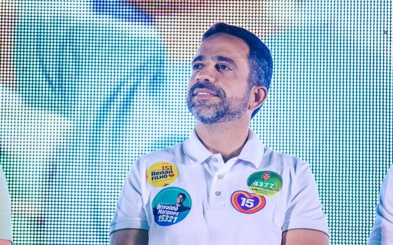 “Asfaltamos mais de cem ruas no Biu”, comemora Paulo Dantas