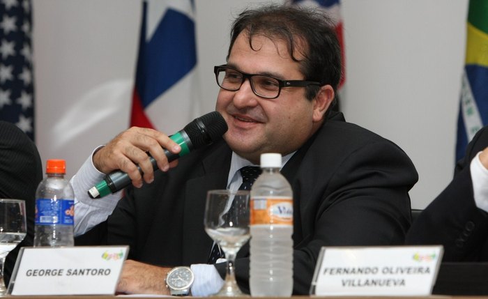 Renan Filho confirma George Santoro na Secretaria da Fazenda