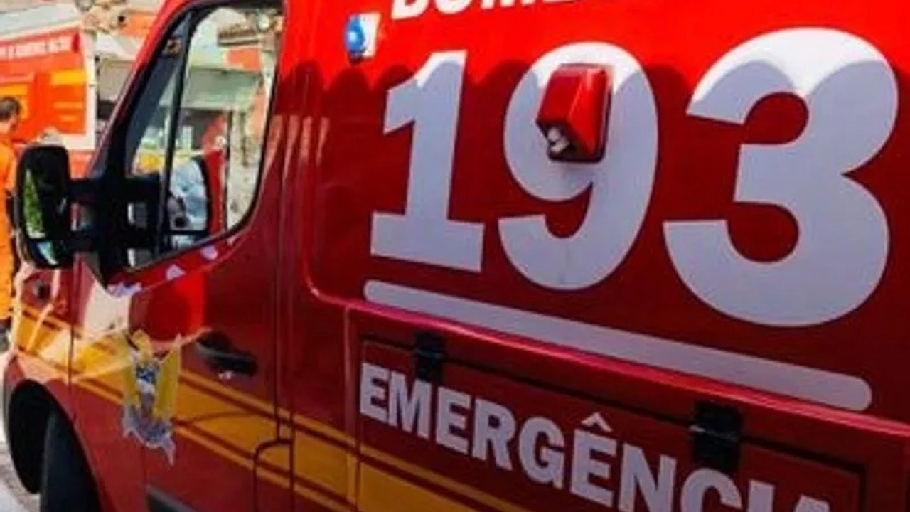 Mulher tem braço esmagado por um ônibus no Centro de Maceió