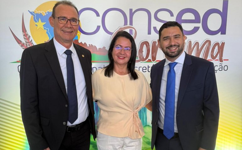 Secretária de Estado da Educação de Alagoas participa em Roraima da III Reunião do Consed