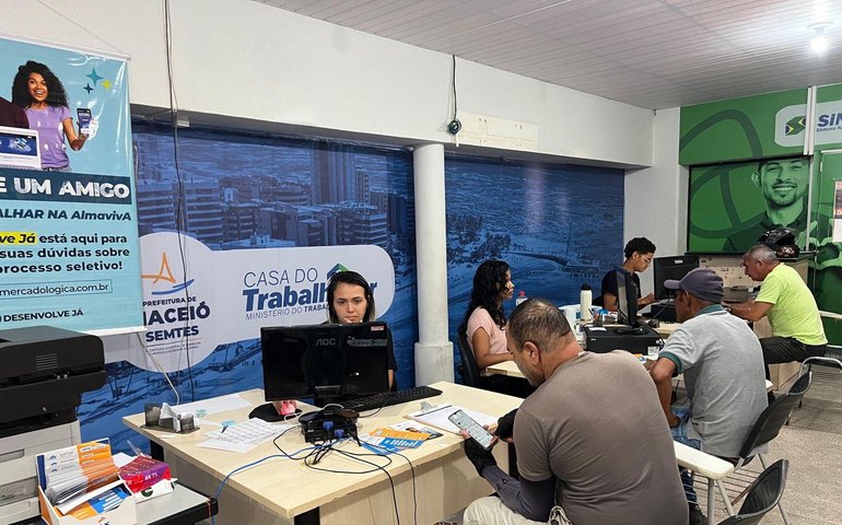 Sine Maceió oferece mais de 1.600 vagas para diversas áreas nesta semana