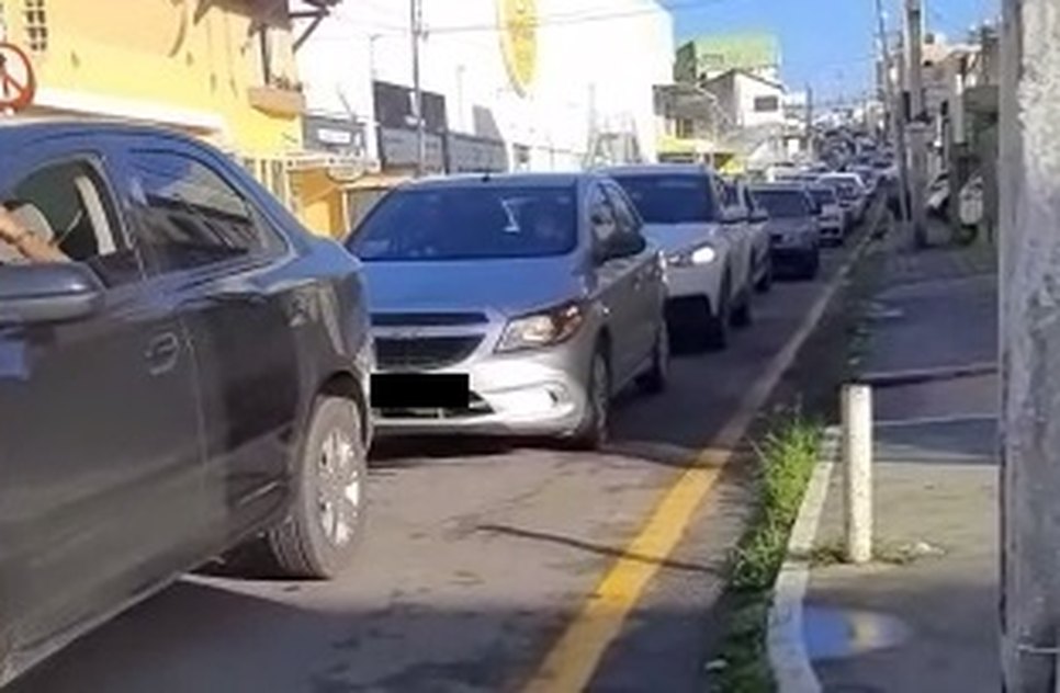 transito Nesor Sampaio.jpg / Foto: A8SE