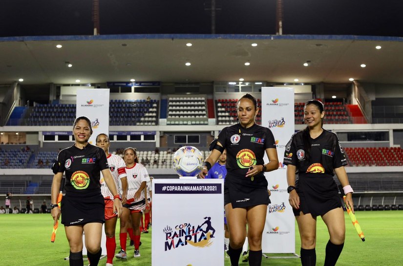 Governo de Alagoas promove a maior competição de futebol feminino do Nordeste