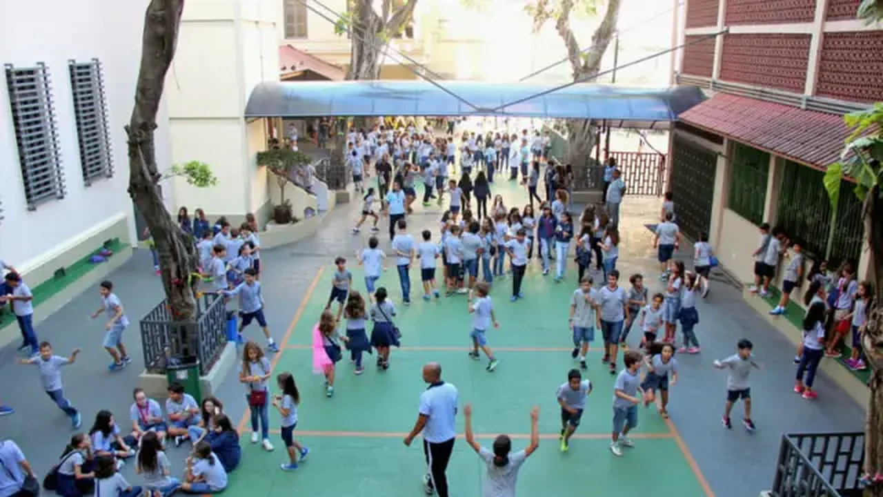 Entenda o papel das escolas no combate à violência contra meninas
