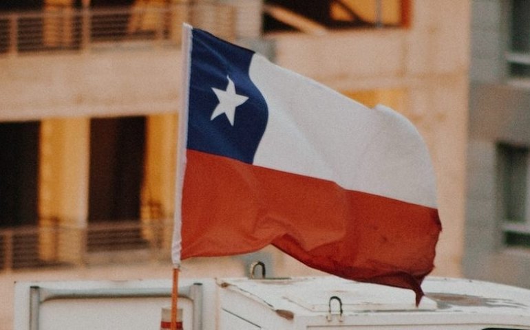 Novo projeto chileno de Constituição prevê voto obrigatório em plebiscito