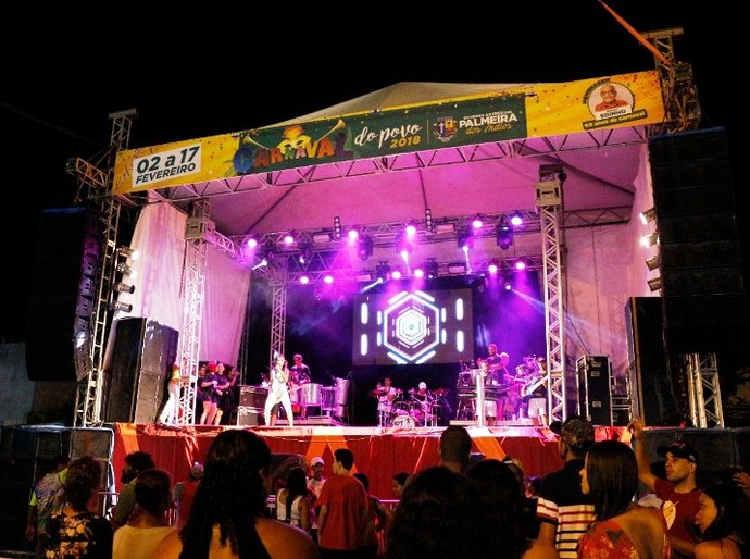 Danielzinho e Aprovados esquentam a segunda-feira do Carnaval do Povo 2018