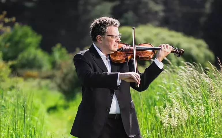 O músico italiano que há 20 anos leva seu talento à Osesp