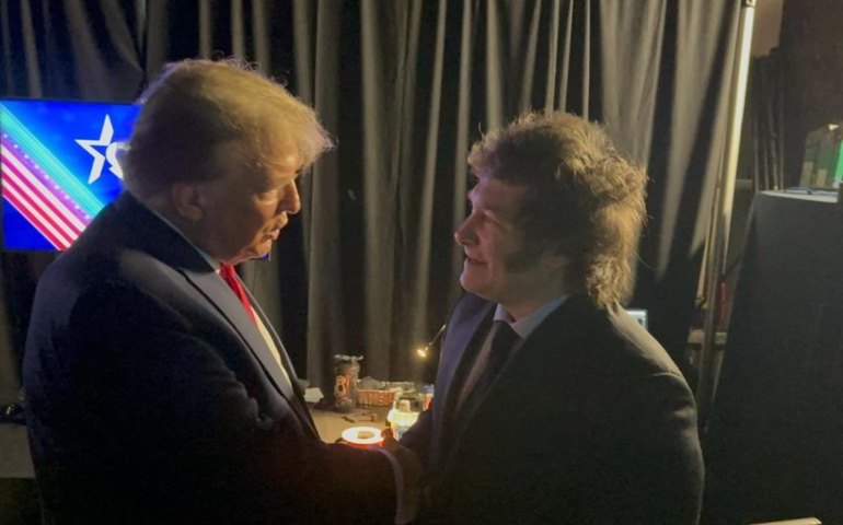 Trump avalia suspender necessidade de visto para argentinos em medida afável a Milei