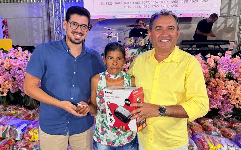 Festa das Mães em Tanque D’Árca dá o tom da gestão Didi Lopes