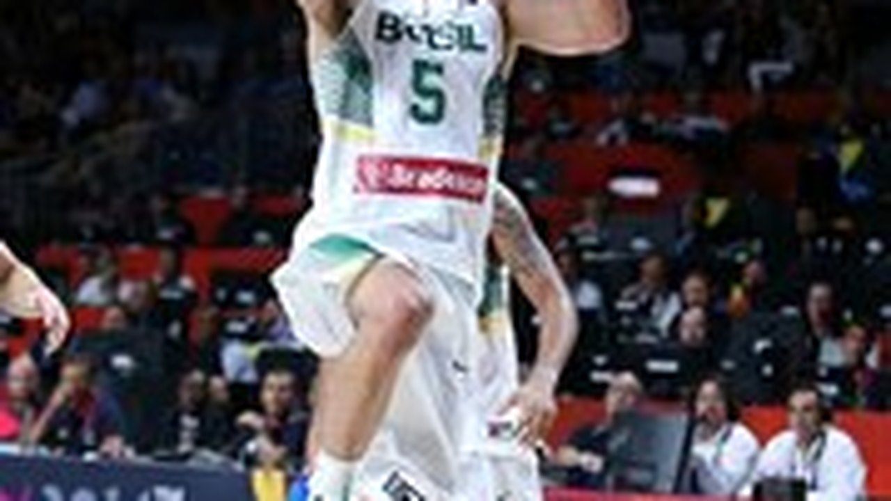 Brasil elimina Argentina no basquete e vinga derrotas do passado