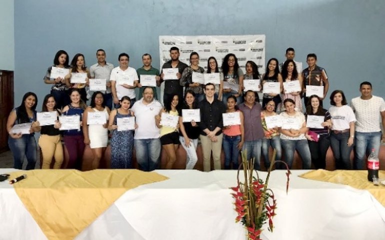 Juventude Empreendedora certifica jovens de Maribondo