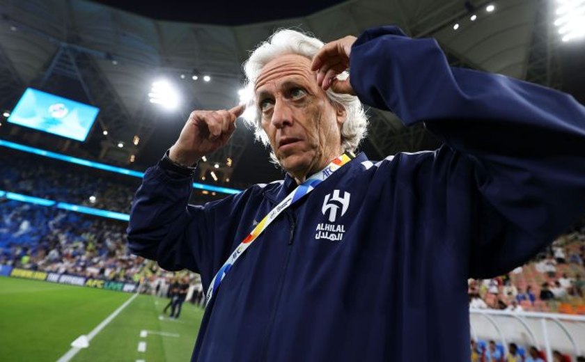 Jorge Jesus chega a 28 vitórias seguidas, feito inédito no futebol