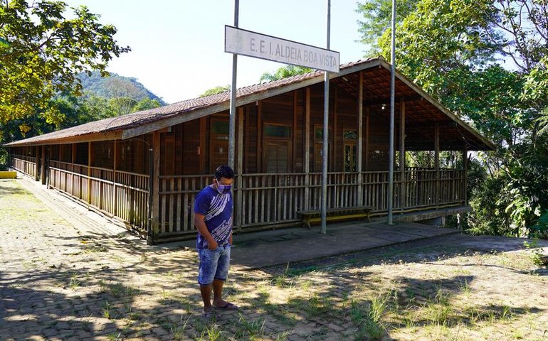 Dificuldades durante a pandemia geram temores de abandono escolar