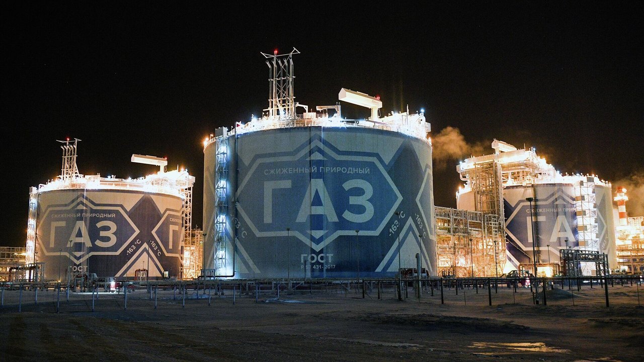 Rússia bate recorde de exportação de GNL apesar das sanções do Ocidente, segundo análise