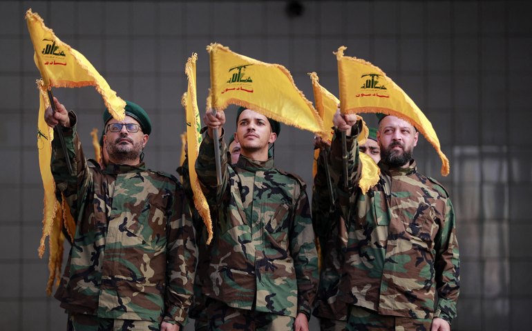 Hezbollah dispara 140 foguetes em direção ao norte de Israel